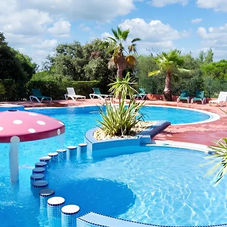Paisible A Avec Piscine Partagee Agde